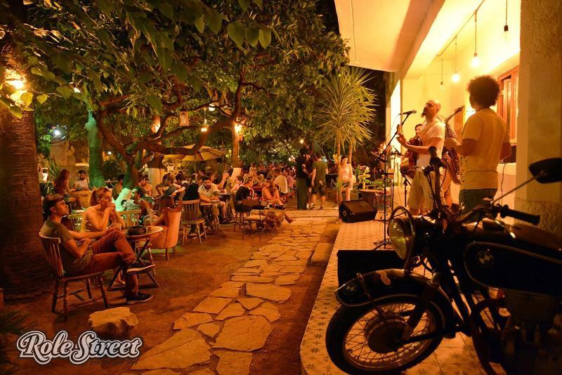 Role Street Hostel Анталья Экстерьер фото