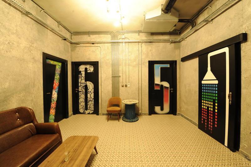 Role Street Hostel Анталья Экстерьер фото
